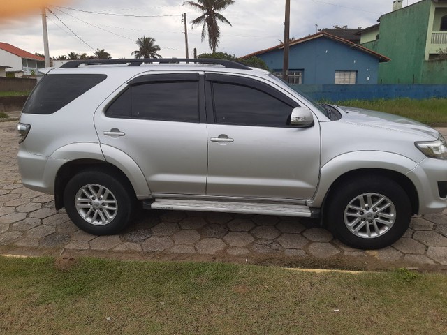 HILUX SW4 2.7