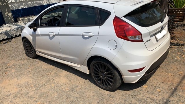 NEW FIESTA 1,6 16V FLEX 15/15