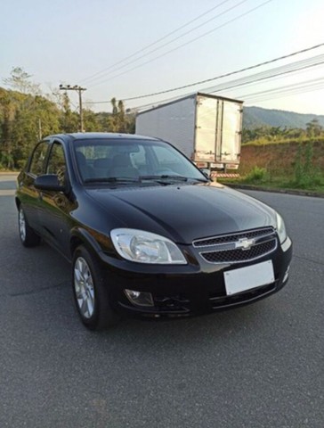 PRISMA LT 1.4 SEDÃ MAXX R$ 28.500,00