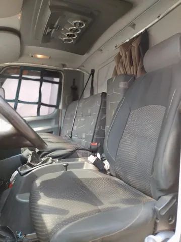 Mb Accelo 815 Ano 2012 Com Baú De 6,20m - Foto 8