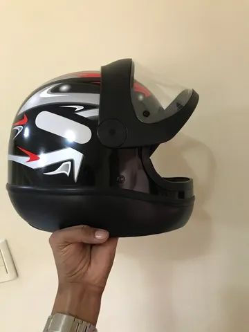 Capacete SAN MARINO T60