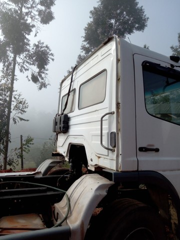 Cabine Atego 1418 - Foto 3