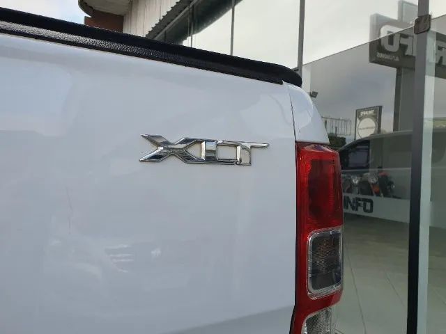 Ranger XLT 3.2 4X4 Diesel Autom. - 2013 (Pneus Excelentes / Couro) Aceita Troca
