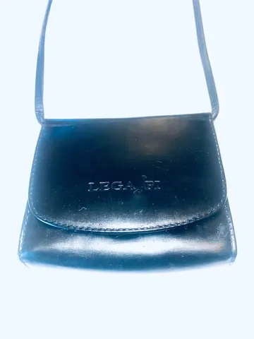 Bolsa para Festa LAGESPI de couro preta com espelhinho e alça de ombro