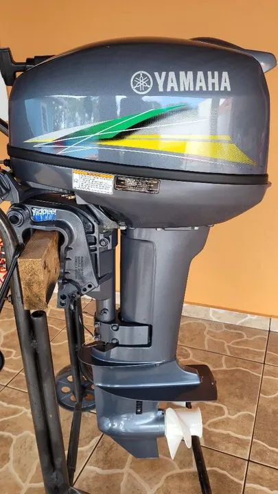 Motor popa yamaha 15h 2023 igual a um novo. 