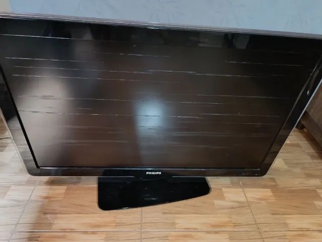 Tvs para peças ou concerto . 