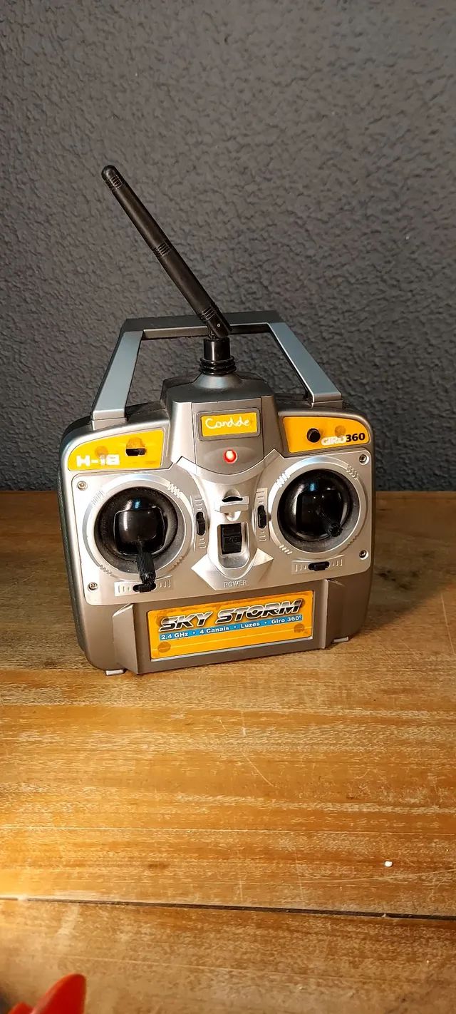 Controle remoto drone H-18 CANDIDE