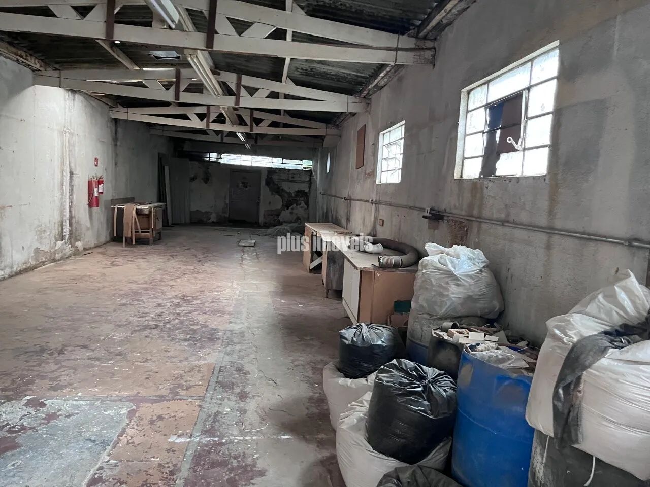 GALPÃO A 100 METROS DO METRO - CARENCIA - Foto 10