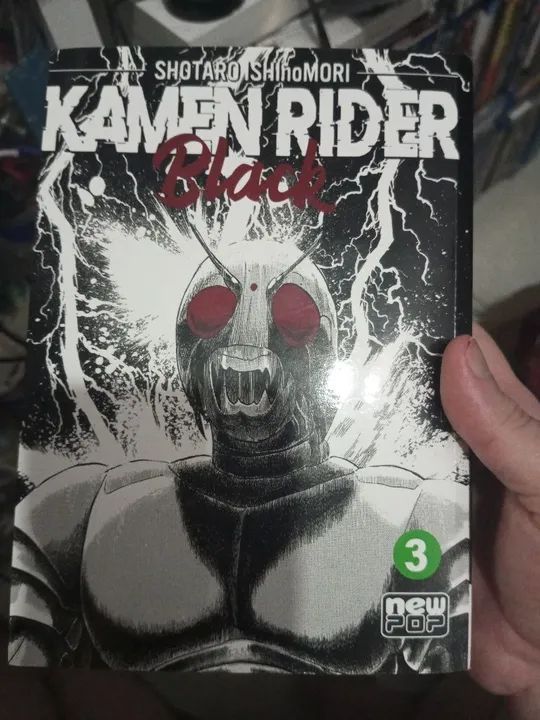 Mangá Kamen Rider Black volume 3 newpop editora - Foto 2
