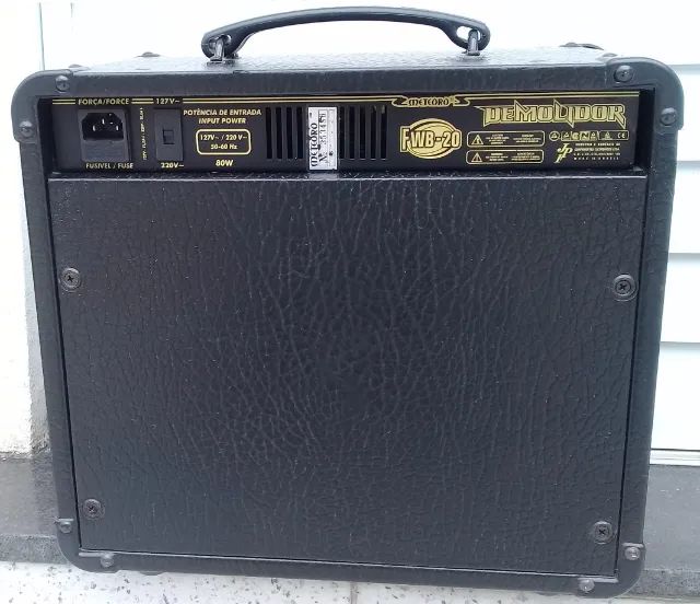 Amplificador  Cubo Meteoro - Demolidor FWB 20 - 80 W  - Foto 3