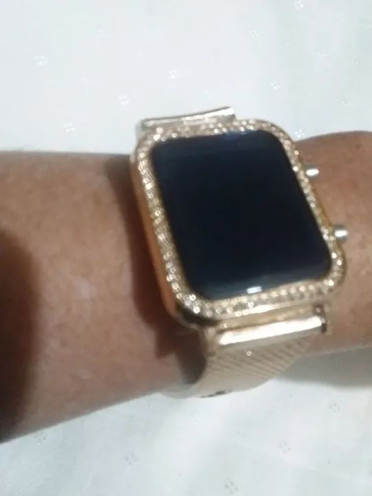 Relógio  feminino  digital  com strass - Foto 4