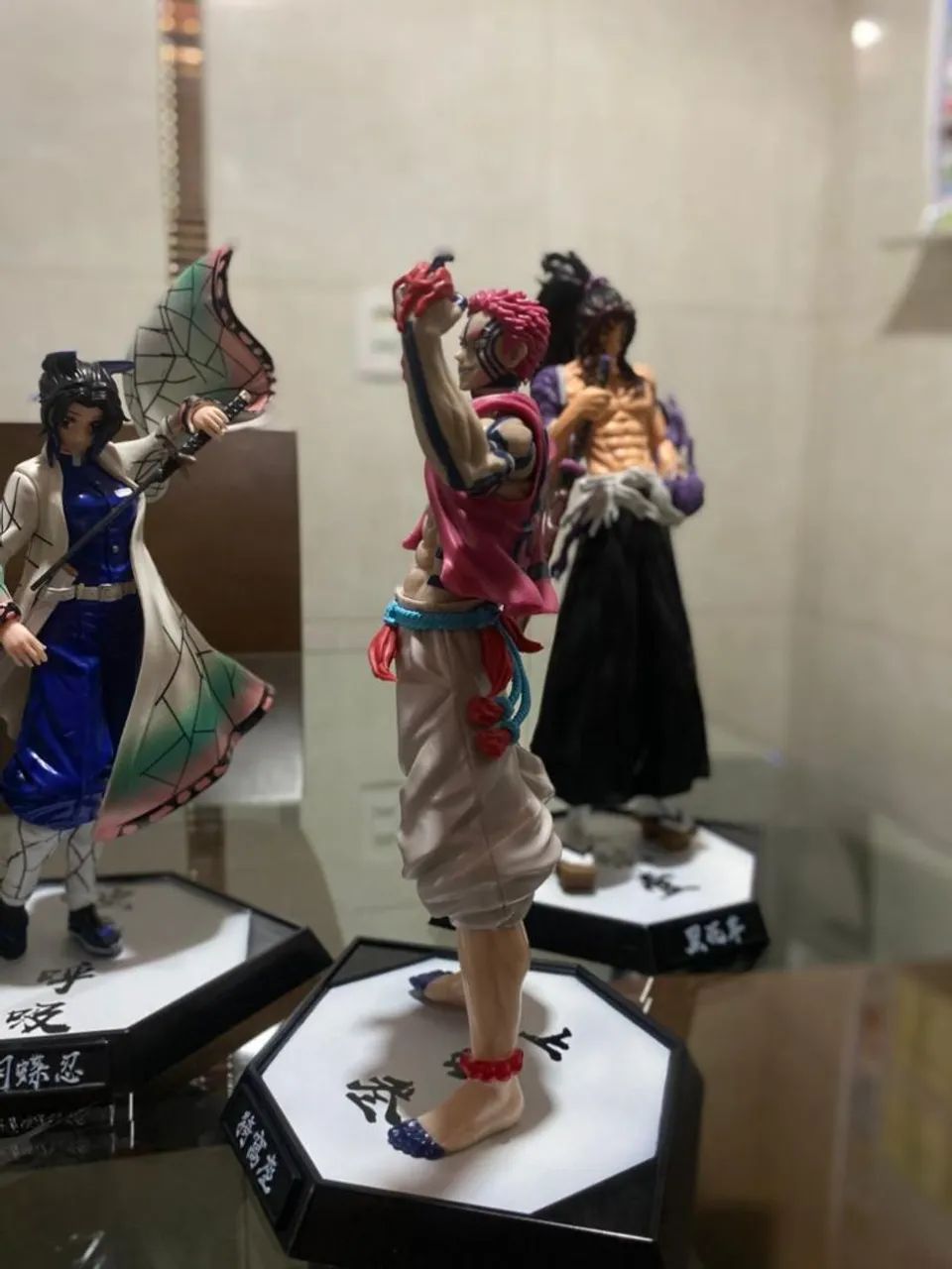 Action figure demon demon slayer - akaza - Foto 3