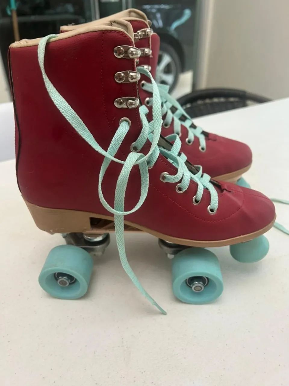 Oxer Happiness Retro Roller Skates