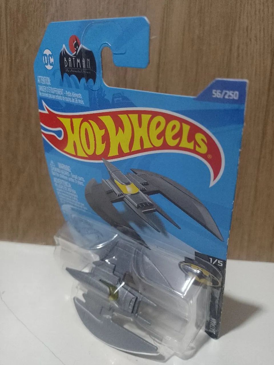 HOTWHEELS BATPLANE 2018 - MATTEL - Foto 4