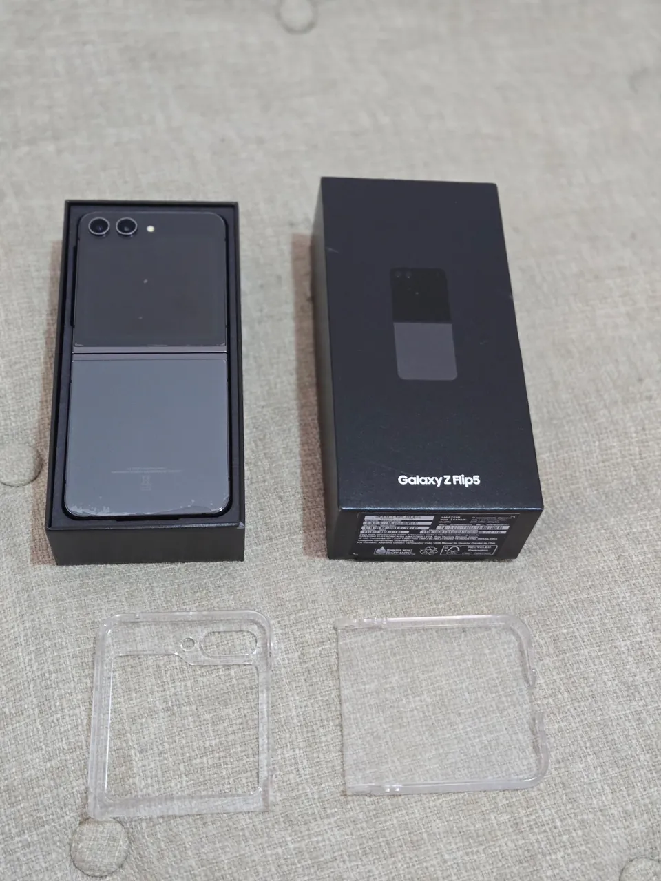 Galaxy Z Flip 5 (impecável, completo) 512Gb