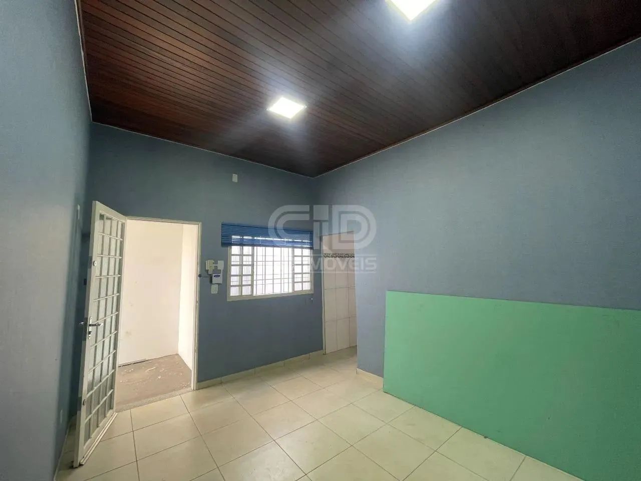 Casa comercial com 198 m² no bairro Araés - Foto 3