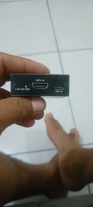 Apple tv e adaptador HDMI