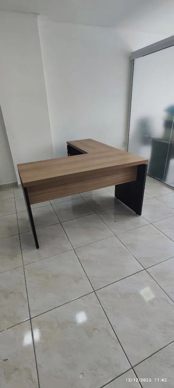 Mesa escritório 