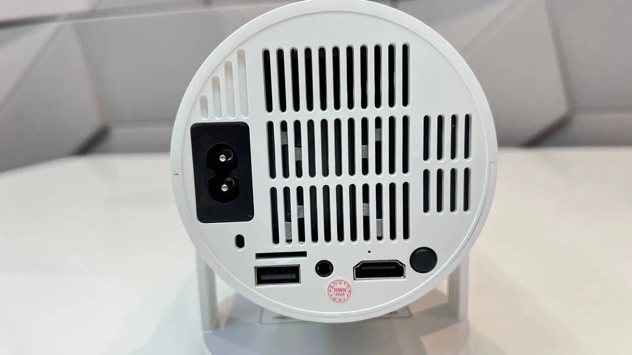 Projetor HY300 - 4600 lumens, Android 11.0 4K Led, 1280x720p, Wi-Fi BT 200 ANSI. - Foto 6