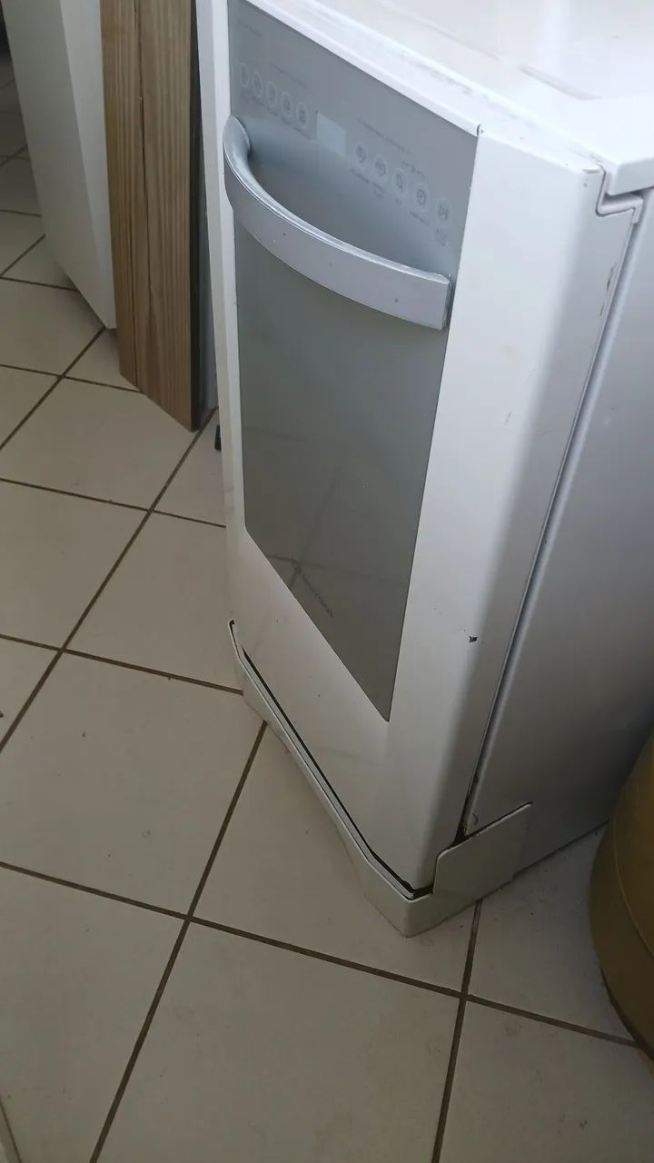 Lavadora de louça ELECTROLUX 64739863240195120