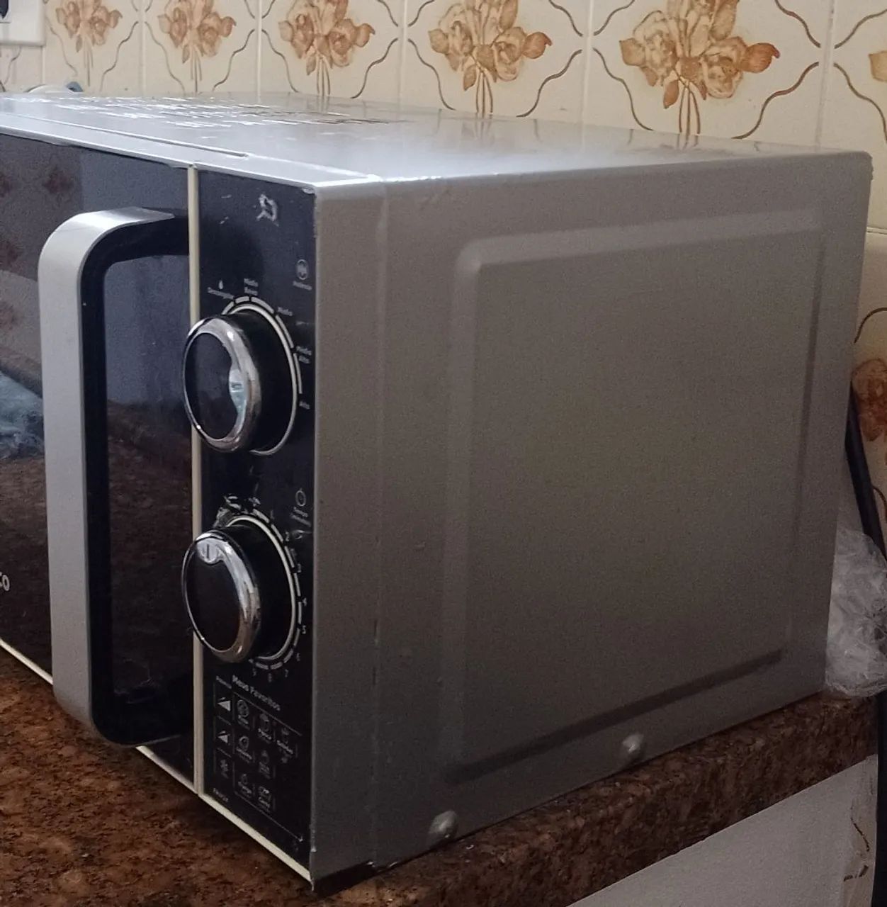 Micro-ondas Philco com Design Moderno e Funcional - Foto 2