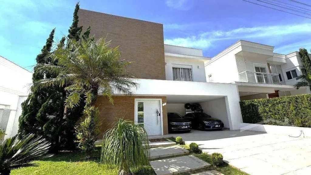 Casa com 4 dormitórios à venda, 311 m² por R$ 2.340.000,00 - Valville 2 - Santana de Parna