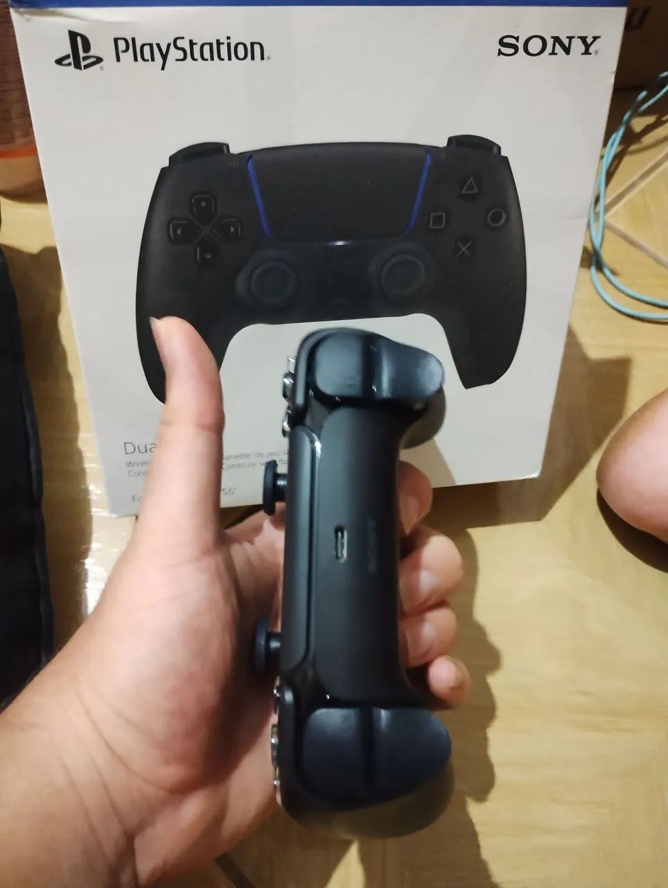 PS5 Midnight Black Controller + Returnal and Ratchet & Clank64717107555201124