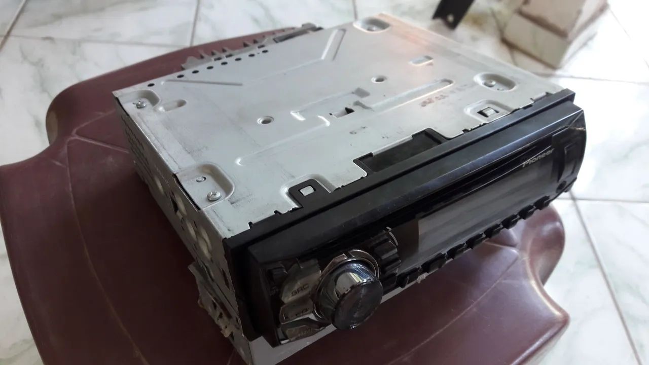 SOM PIONEER DEH 1680UB  - Foto 3