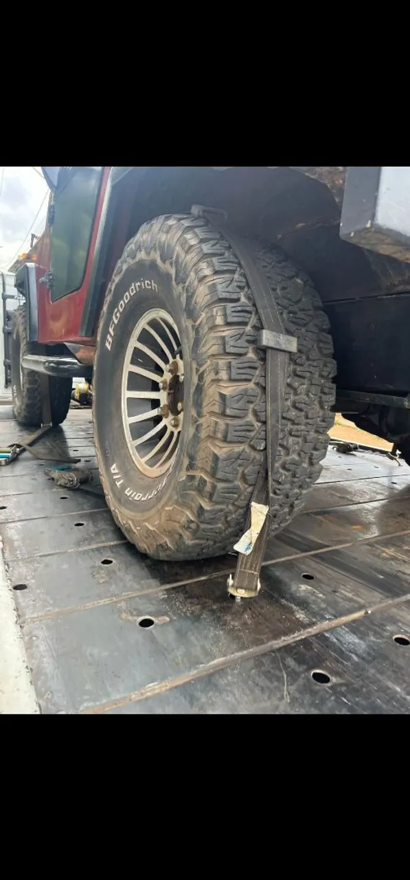 Jogo de Pneus BF Goodrich 33x12,5 r15