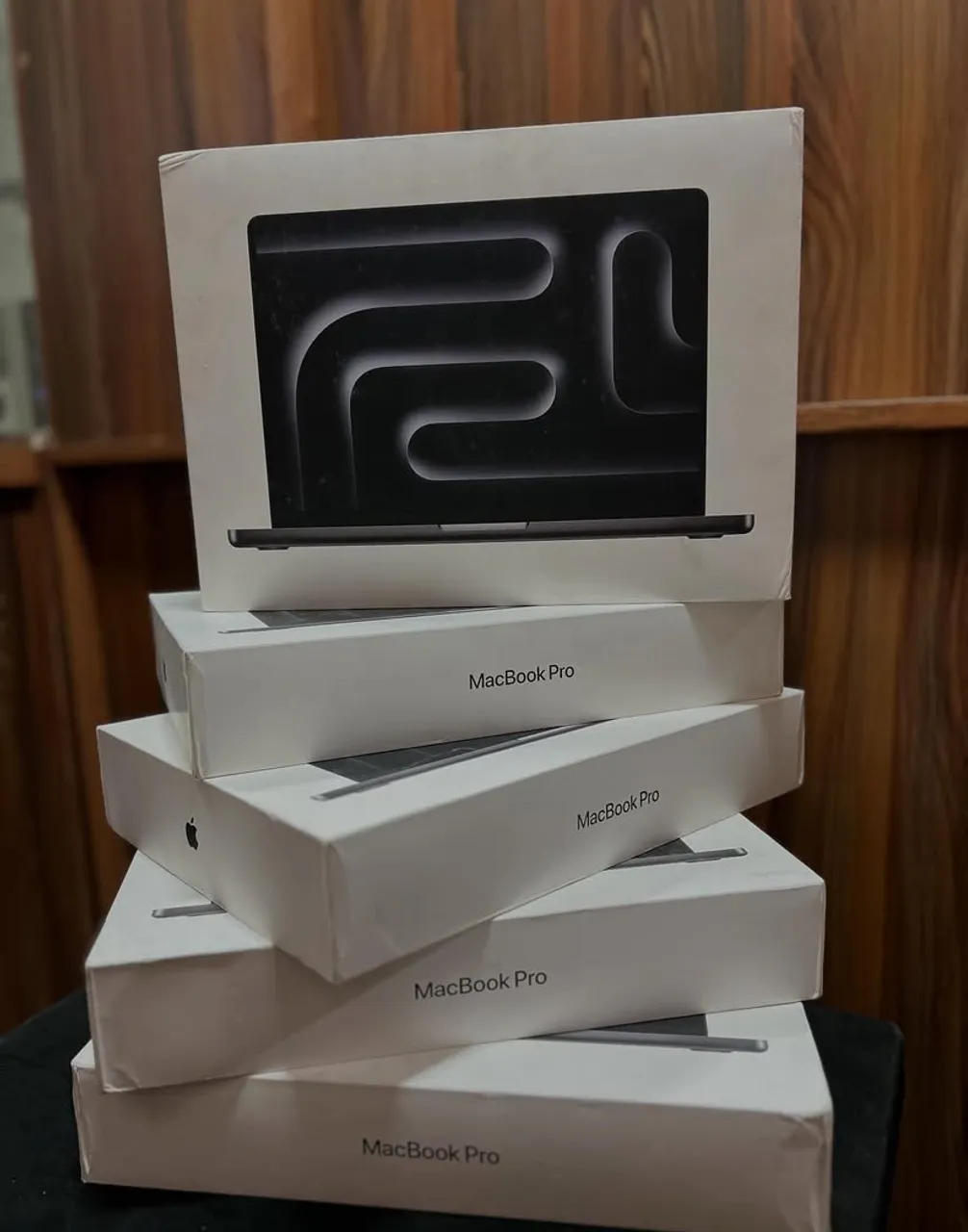 Macbook Pro M4 14Inch 16GB - 512GB SSD -A pronta entrega!