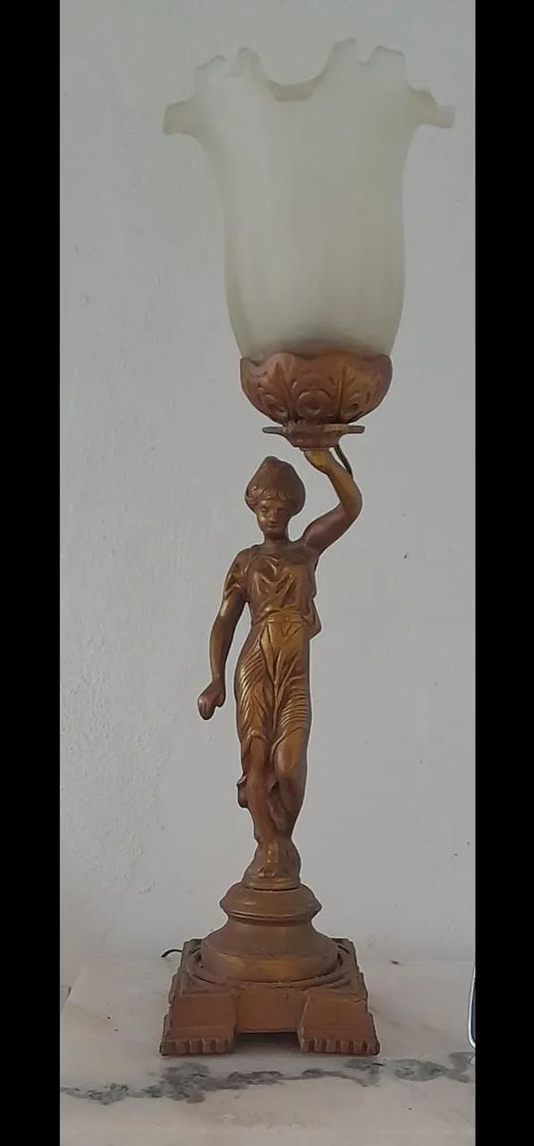 Abajour antigo em bronze