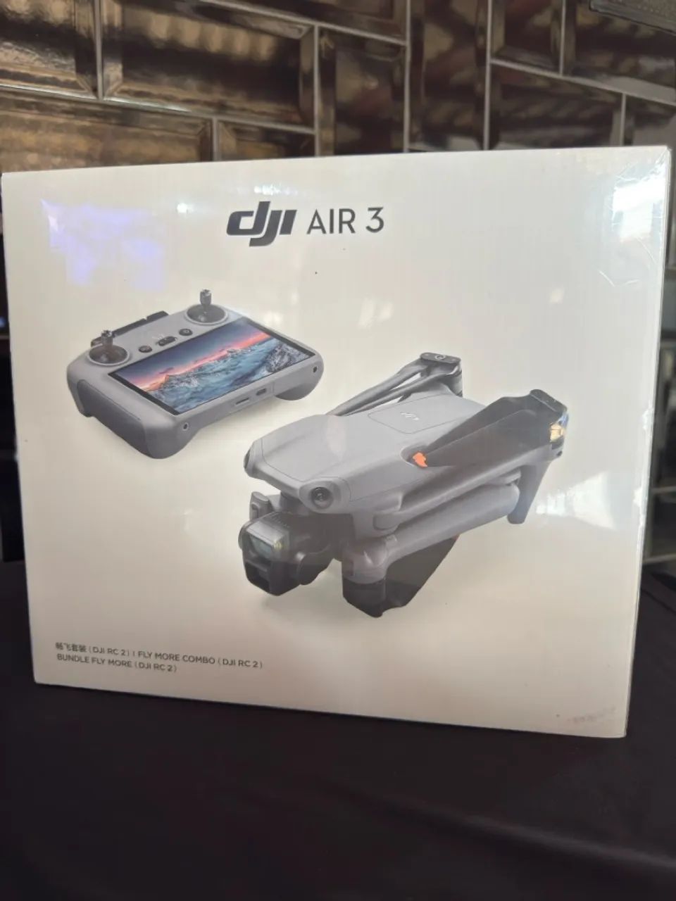 Drone DJI Air 3 Fly More Combo - NOVO/LACRADO