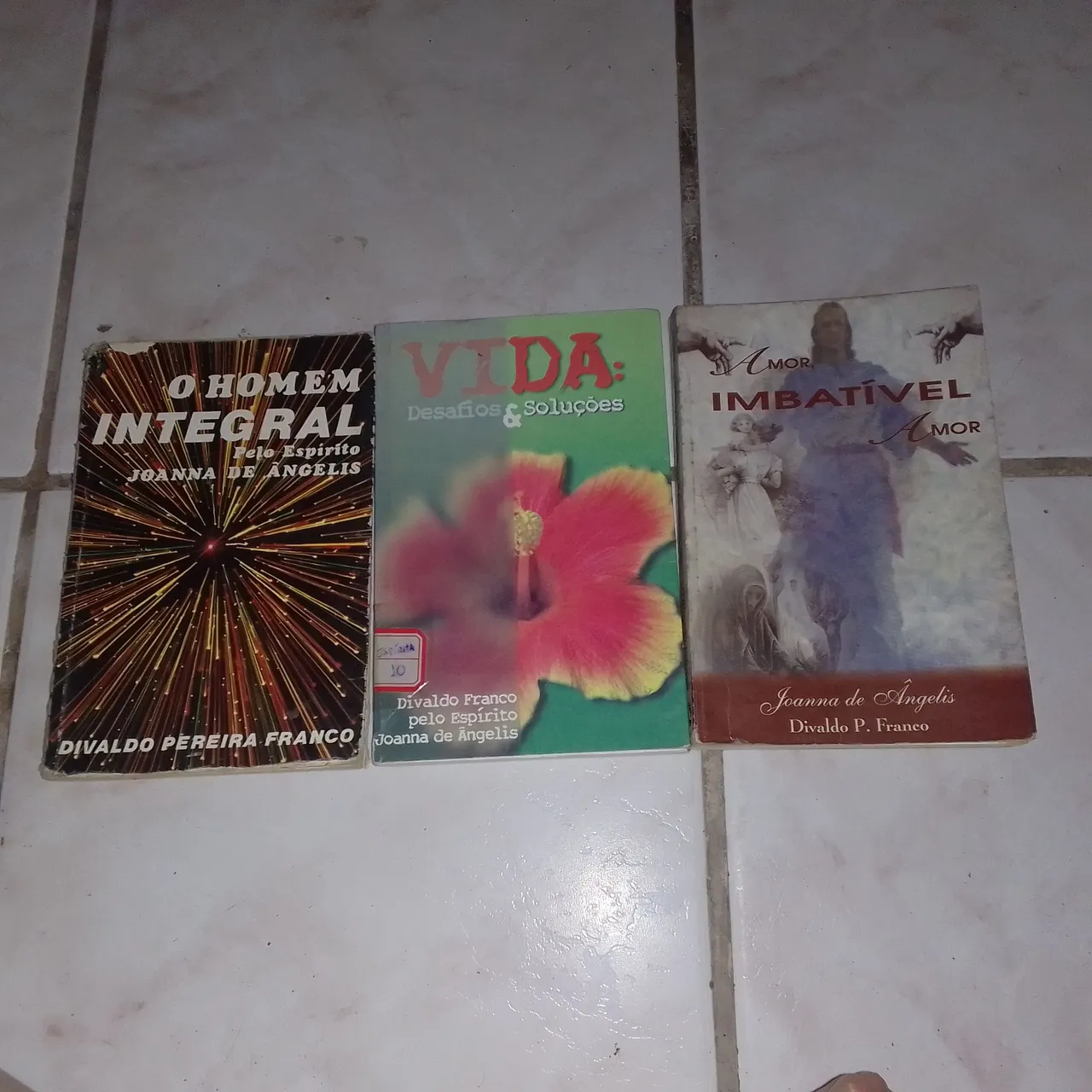 Livros de Espiritismo: Divaldo Franco e Joanna de Angelis