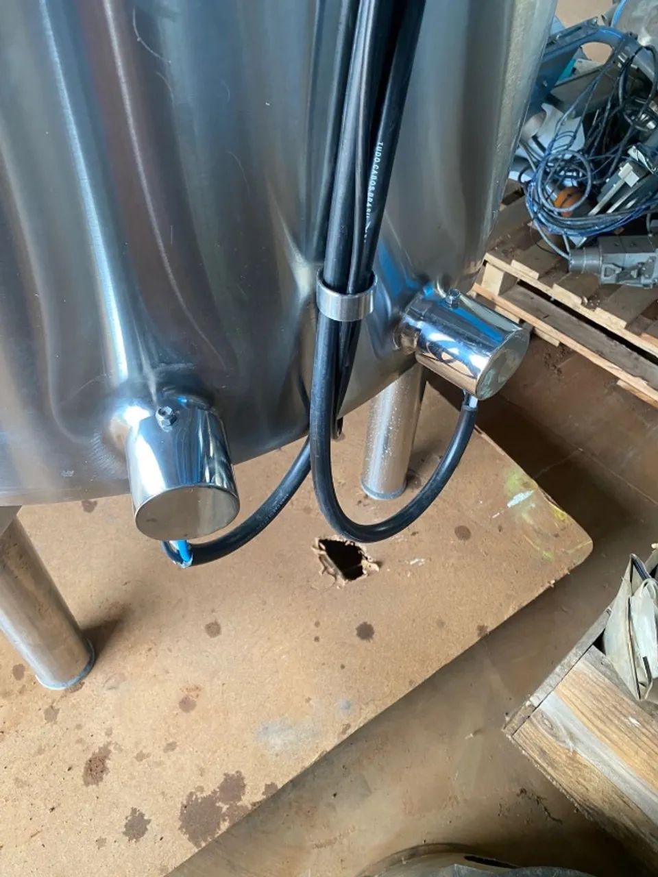 Tanque Misturador Encamisado em Aço Inox 316 L com Aquecimento Elétrico - Novo Sem Uso - Foto 4