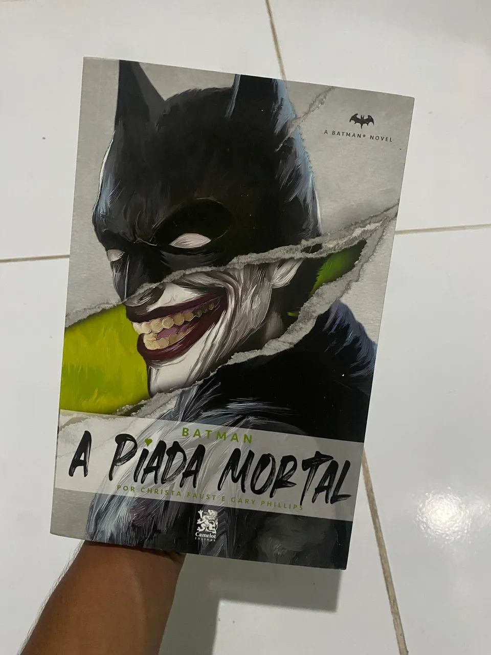 Livro batman piada mortal 