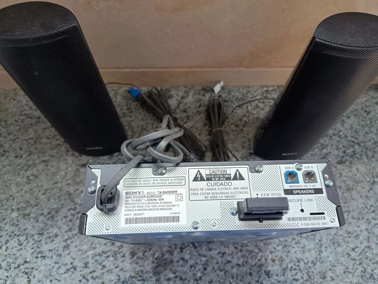 Amplificador de som surround Sony TA-SA300WR com caixas acústicas