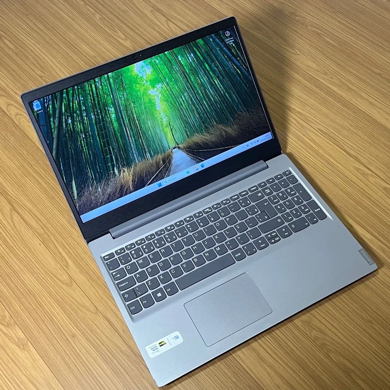 Notebook Lenovo | Ryzen 5 3500U - 8GB RAM - 128GB SSD + 1TB HD - 15.6 Pol | Parcela!