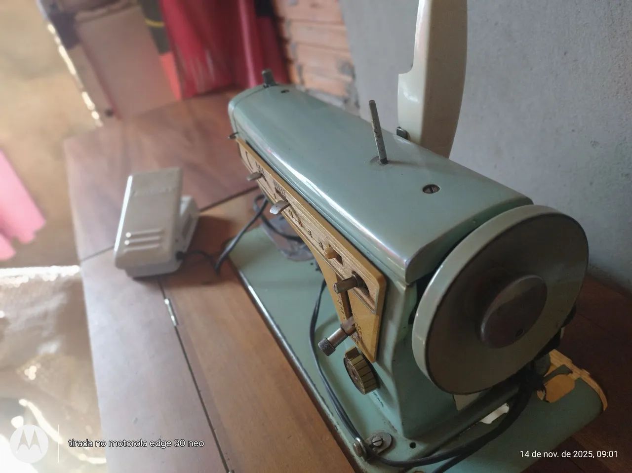 Máquina de costura  - Foto 2