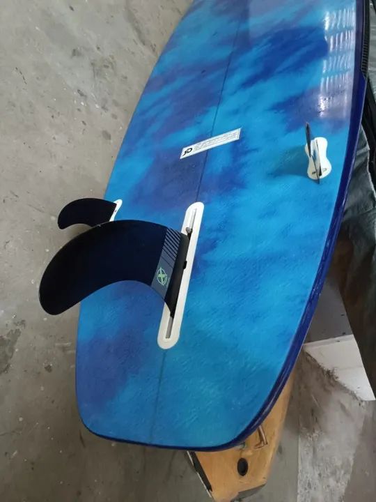 VENDA Stand Up Paddle c/ Remo Ajustável T 11" pés / L 321/2 / E 4' 3/4 / L 119 E.P.S - Foto 3