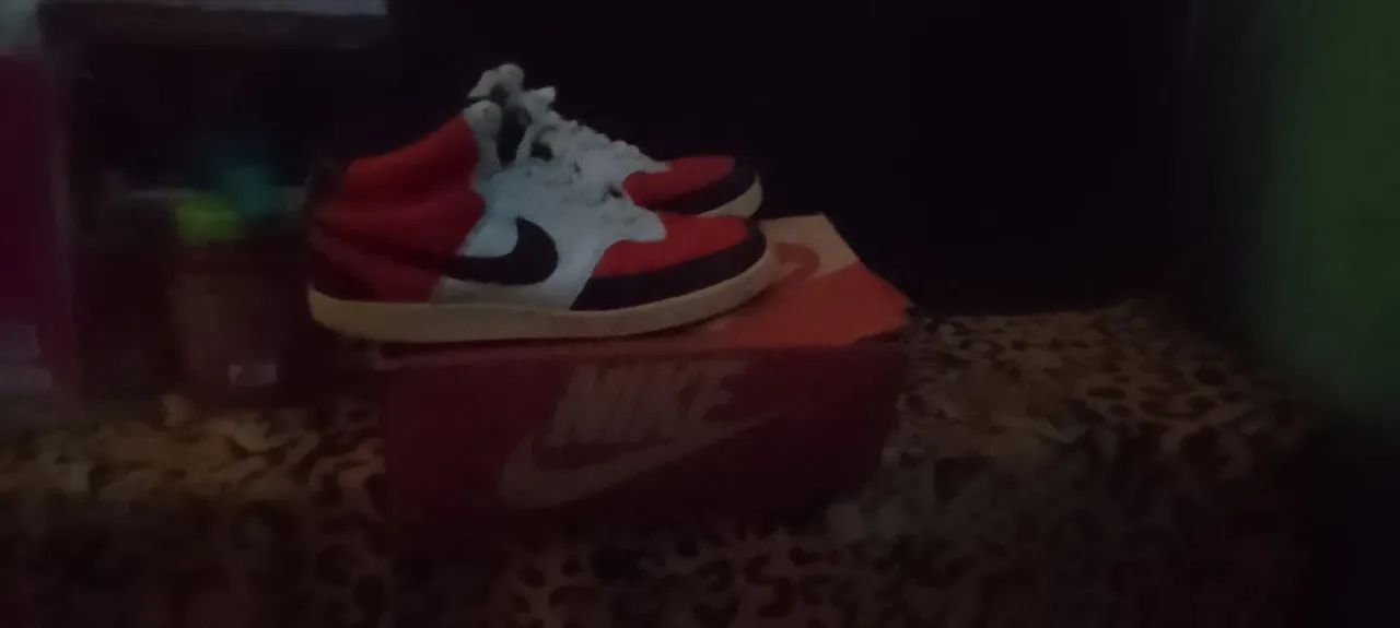 Tênis Nike Air Jordan 1