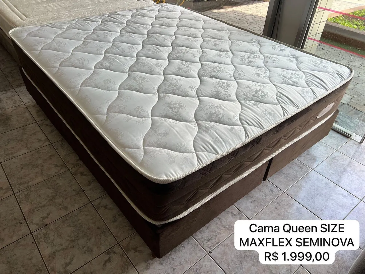 Cama Queen Size Maxflex Seminova