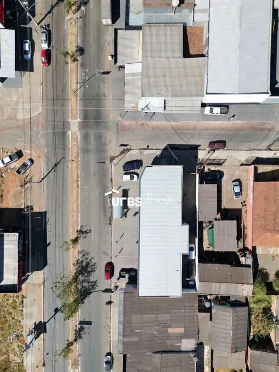 Prédio Comercial com Renda em Aparecida de Goiânia - Foto 11