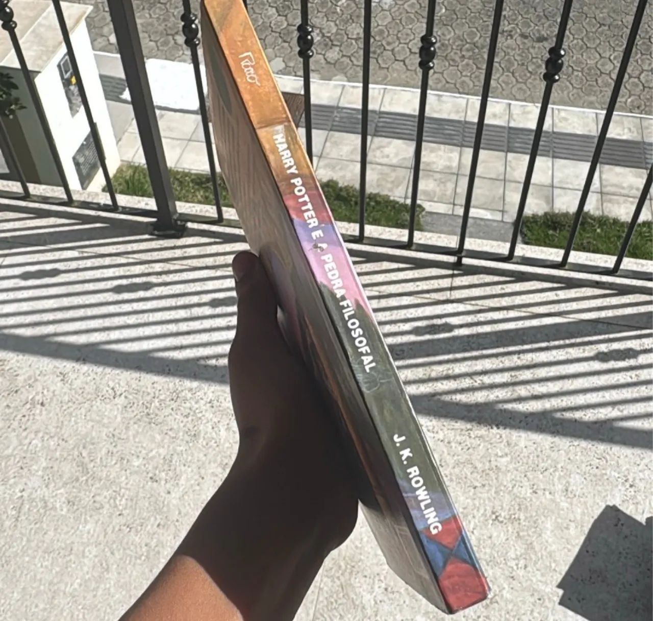 Livro: Harry Potter e a pedra filosofal - Foto 3