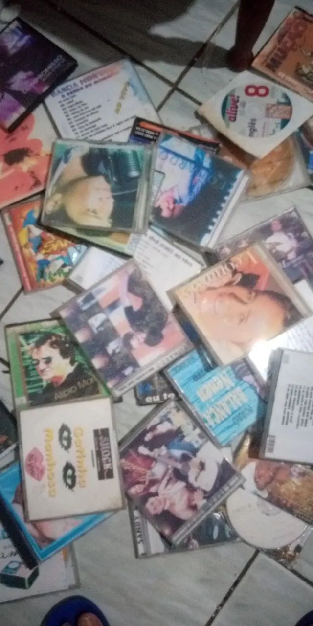 CDs de músicas variadas 64962164329601121
