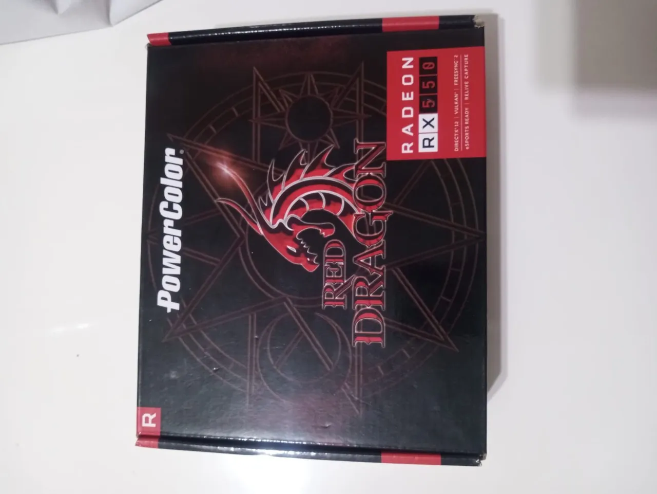 Placa De Vídeo AMD Radeon RX 550 4GB GDDR5