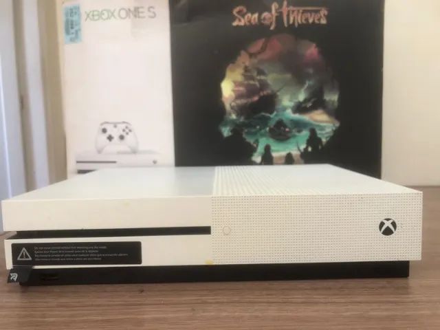 Xbox One S - 1 TB - Leia o anuncio - aceito proposta