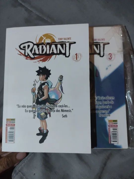 Radiant - Volumes 1 e 3 - Mangás *vendidos juntos* - Foto 2