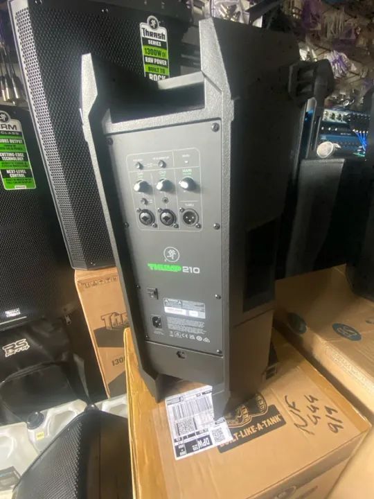 Mackie Thump 210 1400w  - Foto 3