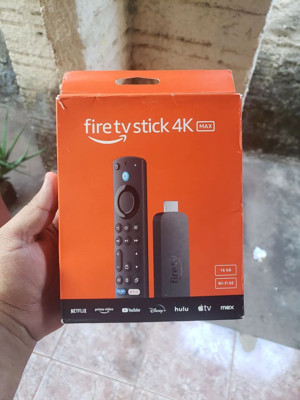 Fire stick 4k max de 2 Geração 16 GB e de 2 Ran