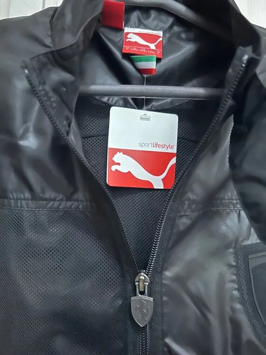 Corta vento Ferrari/Puma sem uso *importada*  TAM G - Foto 5
